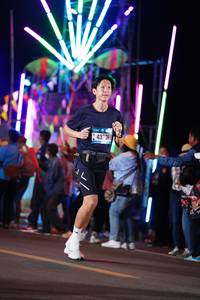 BIB: 43201
                            <button type="button" onclick="openModal(20482327)" class="btn btn-primary btn-sm float-right btn-popup" data-toggle="modal" data-target=".modal-high-quality">
                        <i class="fas fa-shopping-cart"></i> Add to Cart
                    </button>
                                            <button type="button" onclick="isThisMe(20482327, true)" class="btn btn-success btn-sm float-right btn-popup btn-isme hidden" data-toggle="tooltip" data-placement="bottom" title="นี่คือรูปของคุณใช่ไหม คลิกที่นี่เพื่อเอาเข้าอัลบั้ม">
                        <i class="fas fa-plus"></i> Add to album
                    </button>
                    <button type="button" onclick="isThisMe(20482327, false)" class="btn btn-warning btn-sm float-right btn-popup btn-isnotme hidden">
                        <i class="fas fa-ban"></i> Remove from album
                    </button>